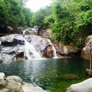 Suối Đá Bàn